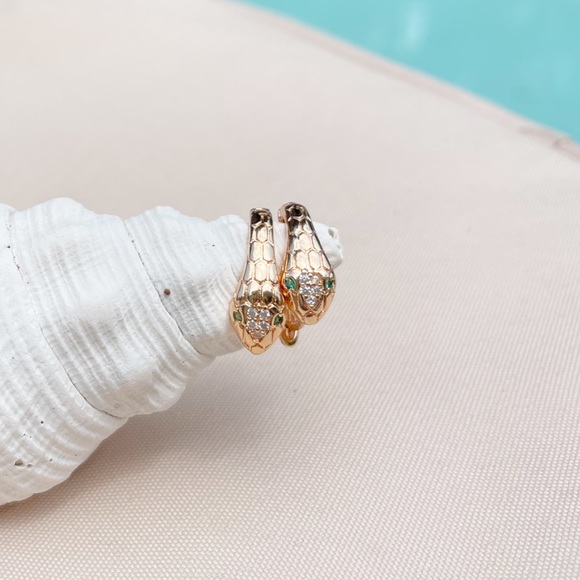 Welcome to Pretty Bird ✨🌹 - Picture 12 of 15